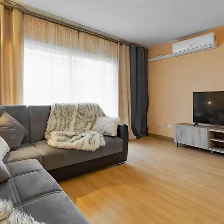 3-bedroom Cozy Tenerife أذيخي