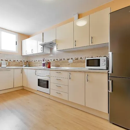 3-bedroom Cozy Tenerife أذيخي