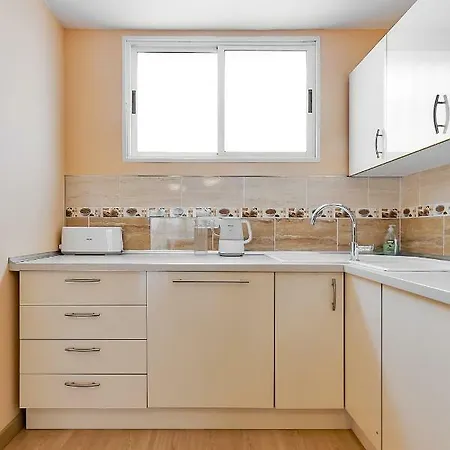 3-bedroom Cozy Tenerife شقة أذيخي