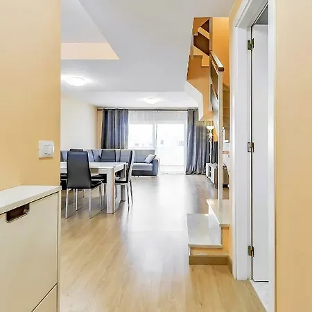 3-bedroom Cozy Tenerife شقة *